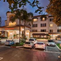 Hampton Inn & Suites Santa Anna