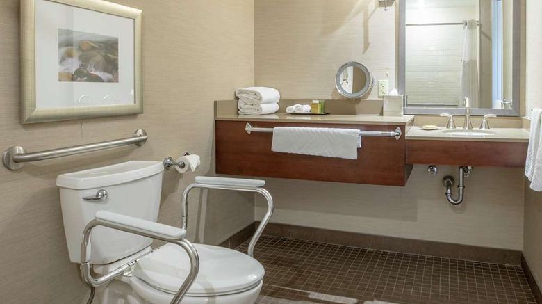 <b>Hilton Saint John Room</b>. Images powered by <a href="https://iceportal.shijigroup.com/" title="IcePortal" target="_blank">IcePortal</a>.