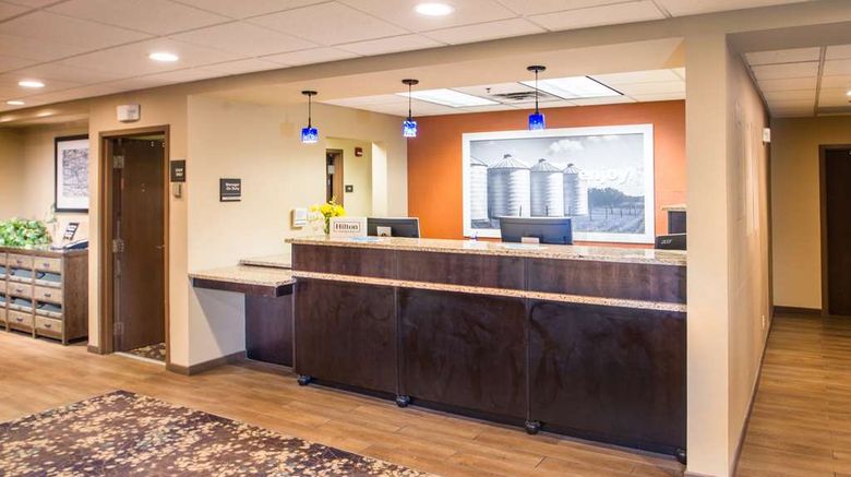 <b>Hampton Inn Tiffin Lobby</b>. Images powered by <a href="https://iceportal.shijigroup.com/" title="IcePortal" target="_blank">IcePortal</a>.