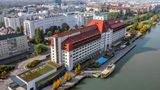 Hilton Vienna Danube Waterfront Exterior