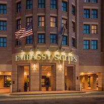 Embassy Suites Olde Towne