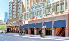 DoubleTree by Hilton Toronto Downtown
