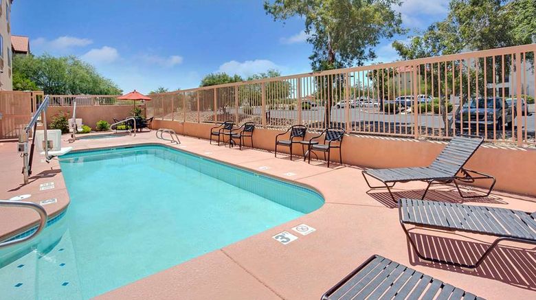 <b>Baymont Inn & Suites Tucson Airport Pool</b>. Images powered by <a href="https://iceportal.shijigroup.com/" title="IcePortal" target="_blank">IcePortal</a>.