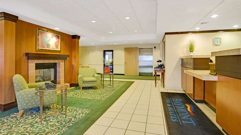 <b>Baymont Inn & Suites Tucson Airport Lobby</b>. Images powered by <a href="https://iceportal.shijigroup.com/" title="IcePortal" target="_blank">IcePortal</a>.