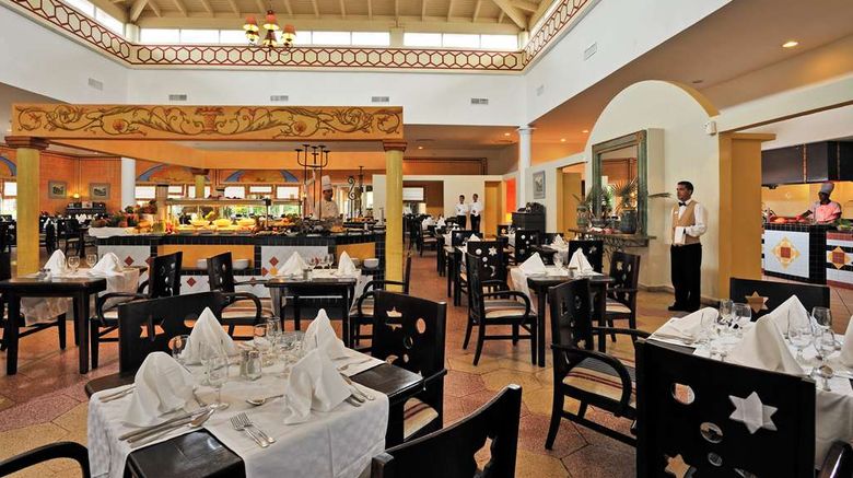 <b>Melia Cayo Santa Maria Restaurant</b>. Images powered by <a href="https://iceportal.shijigroup.com/" title="IcePortal" target="_blank">IcePortal</a>.