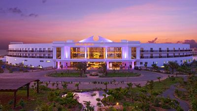 Melia Dunas Beach Resort & Spa