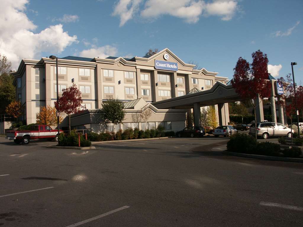 Suites- Abbotsford, BC Hotels 