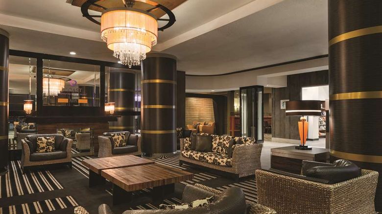 <b>The Coast Edmonton Plaza Hotel Lobby</b>. Images powered by <a href="https://iceportal.shijigroup.com/" title="IcePortal" target="_blank">IcePortal</a>.
