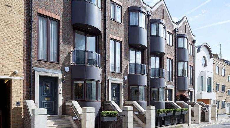 <b>Cheval Knightsbridge Exterior</b>. Images powered by <a href="https://iceportal.shijigroup.com/" title="IcePortal" target="_blank">IcePortal</a>.
