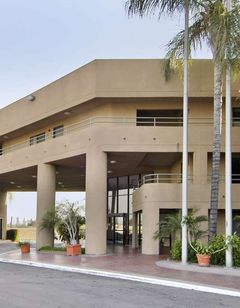 Travelodge Commerce LA Area