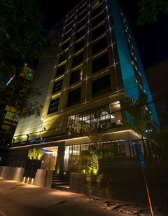 Best Western Plus Maple Leaf