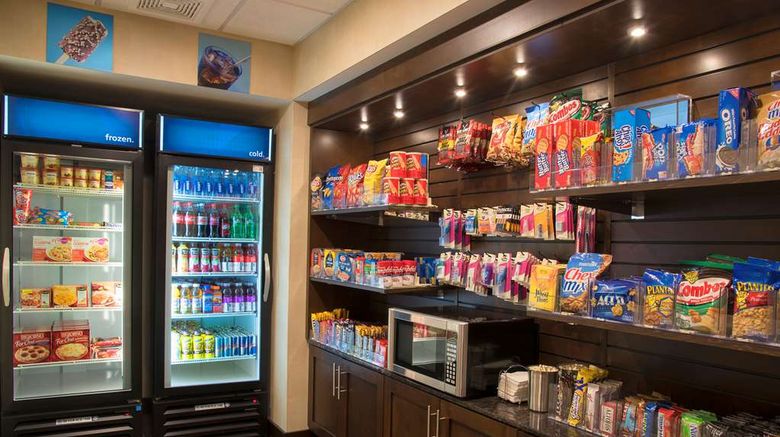 <b>Hampton Inn Kalamazoo Restaurant</b>. Images powered by <a href="https://iceportal.shijigroup.com/" title="IcePortal" target="_blank">IcePortal</a>.