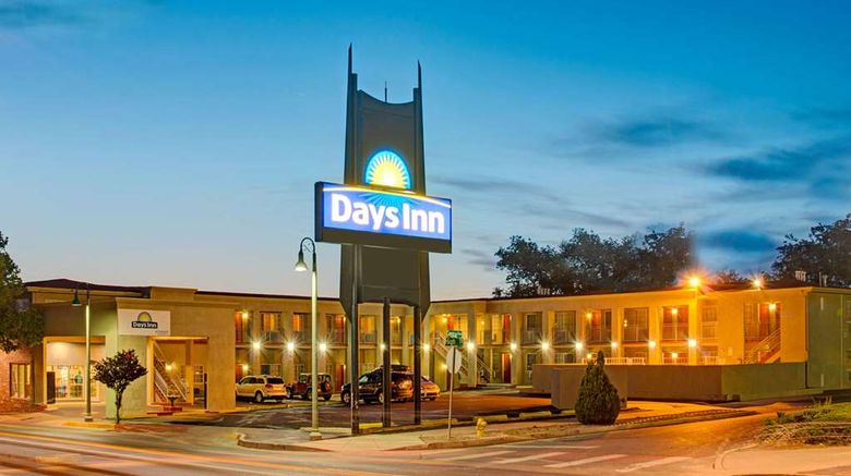 Days Inn Albuquerque Downtown Exterior. Images powered by <a href="https://iceportal.shijigroup.com" target="_blank" rel="noopener">Ice Portal</a>.