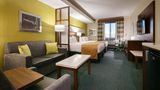 Best Western Plus Gardena Inn & Suites Room