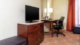 <b>Doubletree Grand Rapids Airport Room</b>. Images powered by <a href="https://iceportal.shijigroup.com/" title="IcePortal" target="_blank">IcePortal</a>.