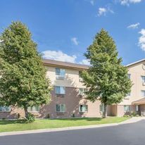 Baymont Inn & Suites Holland