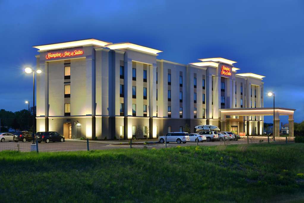 Find Chippewa Falls WI Hotels Downtown Hotels in Chippewa Falls