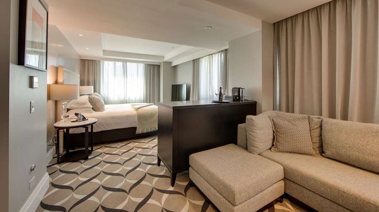 <b>Mayfair Hotel Room</b>. Images powered by <a href="https://iceportal.shijigroup.com/" title="IcePortal" target="_blank">IcePortal</a>.
