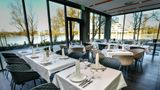 <b>Best Western Plus Lakeside Hotel Restaurant</b>. Images powered by <a href="https://iceportal.shijigroup.com/" title="IcePortal" target="_blank">IcePortal</a>.