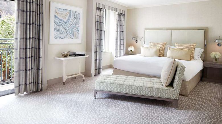 <b>The Berkeley Suite</b>. Images powered by <a href="https://iceportal.shijigroup.com/" title="IcePortal" target="_blank">IcePortal</a>.