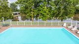 <b>Days Inn Tiffin Pool</b>. Images powered by <a href="https://iceportal.shijigroup.com/" title="IcePortal" target="_blank">IcePortal</a>.