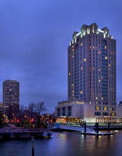 Hilton Philadelphia at Penn's Landing