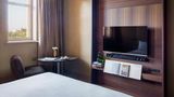 <b>ME Milan Il Duca Room</b>. Images powered by <a href="https://iceportal.shijigroup.com/" title="IcePortal" target="_blank">IcePortal</a>.