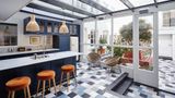 <b>The Hoxton Amsterdam Suite</b>. Images powered by <a href="https://iceportal.shijigroup.com/" title="IcePortal" target="_blank">IcePortal</a>.