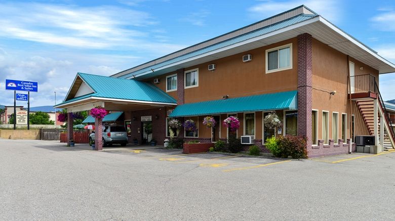Canadas Best Value Inn  and  Suites Exterior. Images powered by <a href="https://iceportal.shijigroup.com" target="_blank" rel="noopener">Ice Portal</a>.