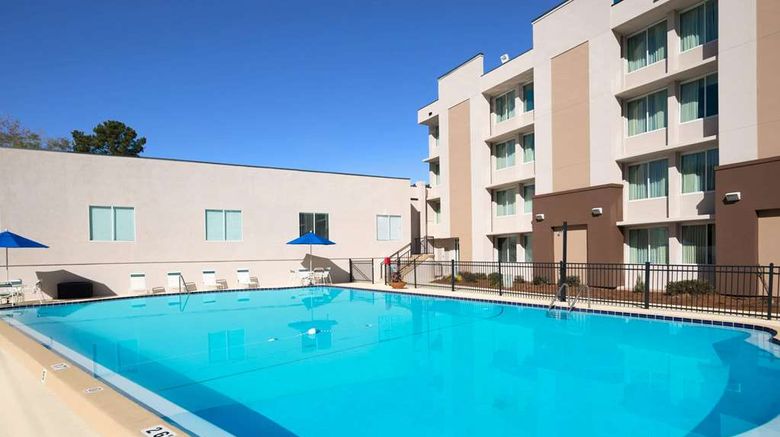 <b>Wyndham Garden Tallahassee Capitol Pool</b>. Images powered by <a href="https://iceportal.shijigroup.com/" title="IcePortal" target="_blank">IcePortal</a>.