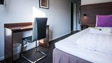 First Hotel Solna Room