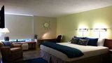 Hotel 502 Room