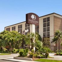 DoubleTree by Hilton San Bernardino