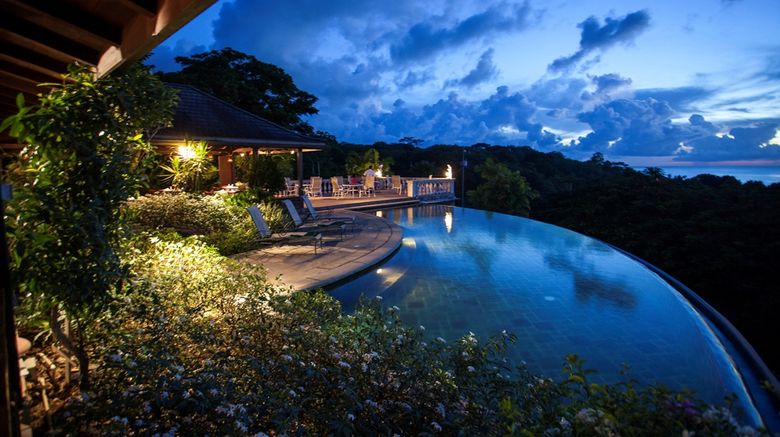 <b>The Villas at Stonehaven Pool</b>. Images powered by <a href="https://iceportal.shijigroup.com/" title="IcePortal" target="_blank">IcePortal</a>.