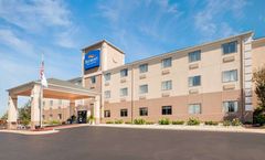 Baymont Inn & Suites Chelsea