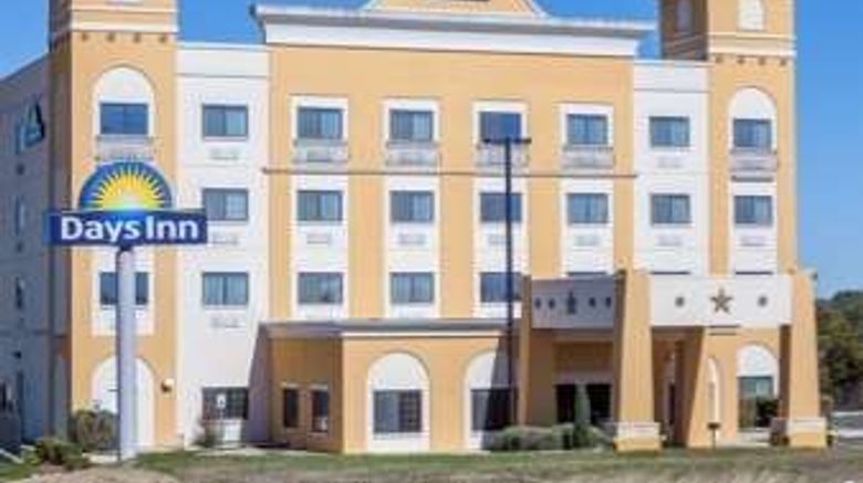 <b>Days Inn Salado Exterior</b>. Images powered by <a href="https://iceportal.shijigroup.com/" title="IcePortal" target="_blank">IcePortal</a>.