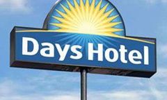 Days Hotel & Suites Liangping