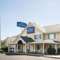 Baymont Inn & Suites Albany