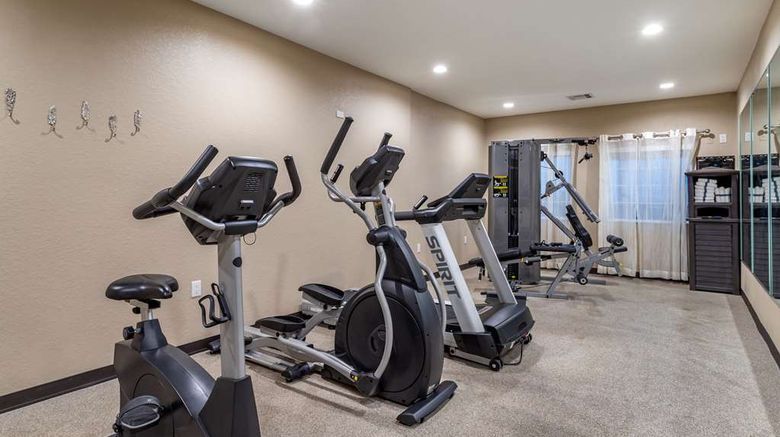 <b>Best Western Plus Galveston Suites Health</b>. Images powered by <a href="https://iceportal.shijigroup.com/" title="IcePortal" target="_blank">IcePortal</a>.