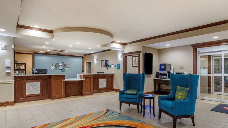 <b>Best Western Plus Galveston Suites Lobby</b>. Images powered by <a href="https://iceportal.shijigroup.com/" title="IcePortal" target="_blank">IcePortal</a>.