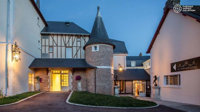 Relais des Trois Chateaux Exterior. Images powered by <a href="https://iceportal.shijigroup.com" target="_blank" rel="noopener">Ice Portal</a>.