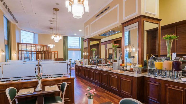 <b>Polonia Palace Hotel Restaurant</b>. Images powered by <a href="https://iceportal.shijigroup.com/" title="IcePortal" target="_blank">IcePortal</a>.