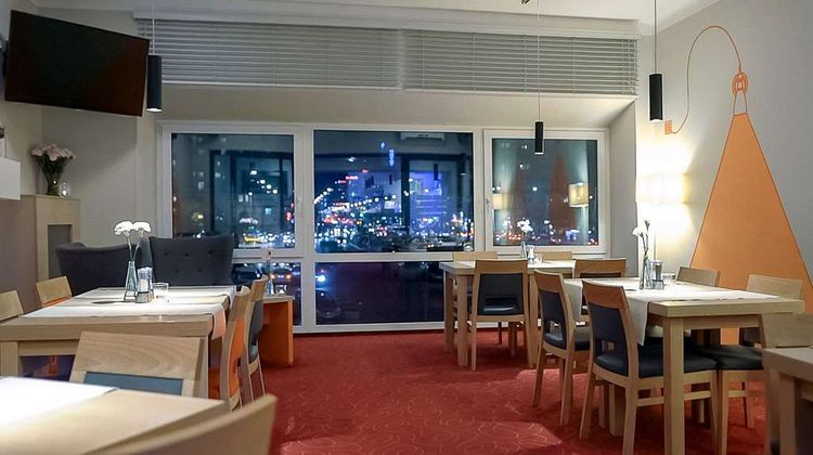 Hotel MDM, Warsaw Restaurant