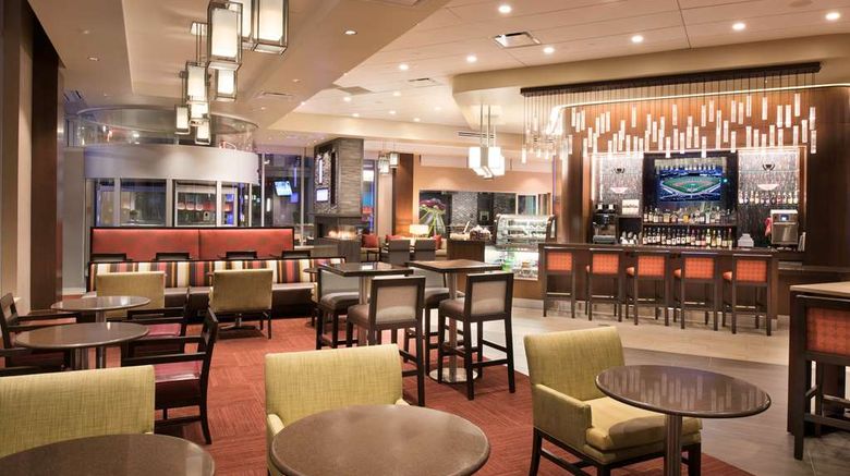 <b>Hyatt Place Cleveland/Westlake Lobby</b>. Images powered by <a href="https://iceportal.shijigroup.com/" title="IcePortal" target="_blank">IcePortal</a>.