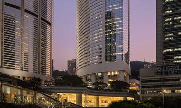 Island Shangri-La Hong Kong