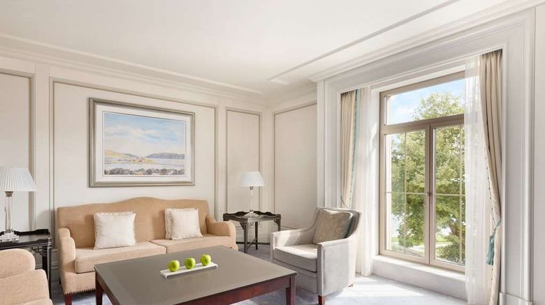 <b>Shangri-La Bosphorus, Istanbul Suite</b>. Images powered by <a href=https://www.travelagewest.com/Hotels/Istanbul/
