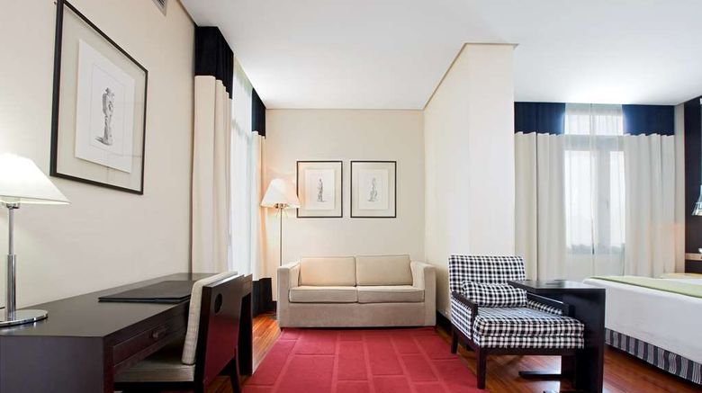 <b>NH Avenida Jerez Suite</b>. Images powered by <a href="https://iceportal.shijigroup.com/" title="IcePortal" target="_blank">IcePortal</a>.