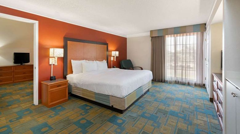 <b>La Quinta Inn Phoenix Sky Harbor Arpt Suite</b>. Images powered by <a href="https://iceportal.shijigroup.com/" title="IcePortal" target="_blank">IcePortal</a>.