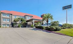 La Quinta Inn & Suites Airport