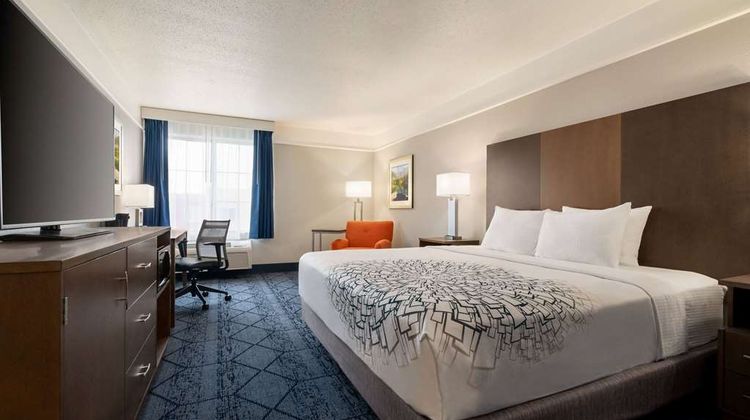 La Quinta Inn & Suites Rapid City Room